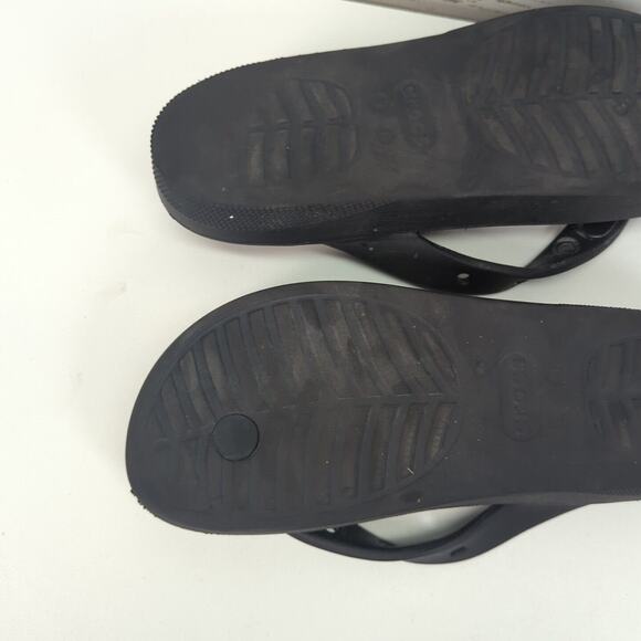 Crocs Classic Flip Flops V2 Womens Size W 10 Black Slip On Thong Beach Sandals - Picture 7 of 8